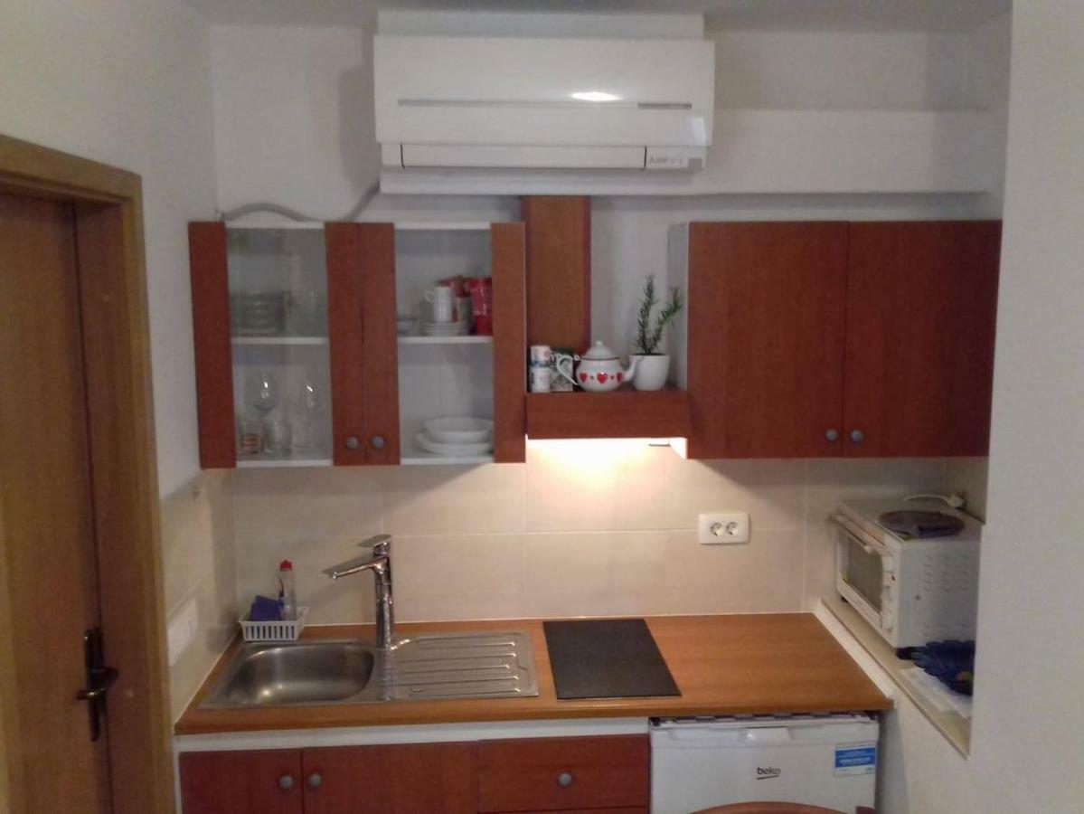 Vse kontenti Appartement Koper Buitenkant foto