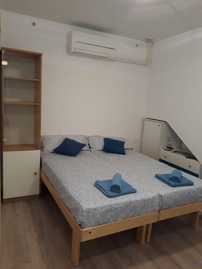 Vse kontenti Appartement Koper Buitenkant foto