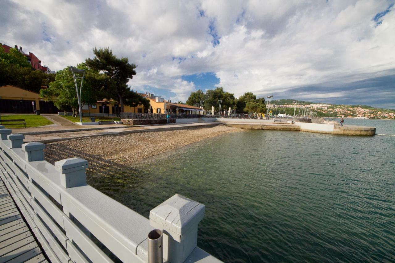 Vse kontenti Appartement Koper Buitenkant foto