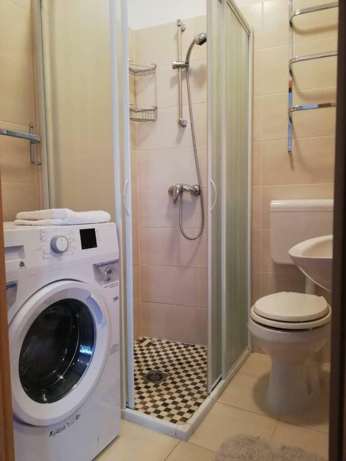 Vse kontenti Appartement Koper Buitenkant foto